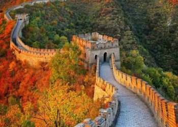 Du lịch Trường Thành mùa thu là một bức tranh cực đẹp 