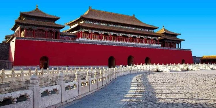 Du khách có thể di chuyển đến Cố Cung dễ dàng (Ảnh: ST)