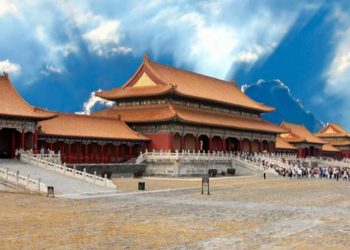 Tử Cấm Thành là địa điểm thu hút đông khách du lịch đến tham quan tại Trung Quốc