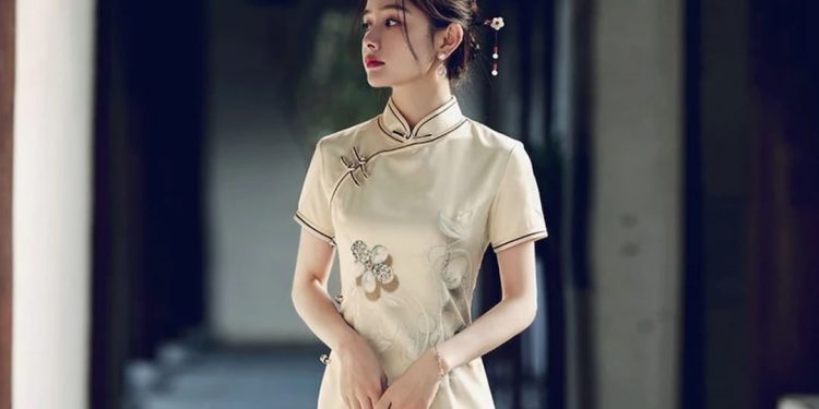 Những Mẹo Hay Cho Người Dùng Trang Phục Sườn Xám Trung Quốc