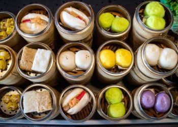 Ăn kèm với rau xanh