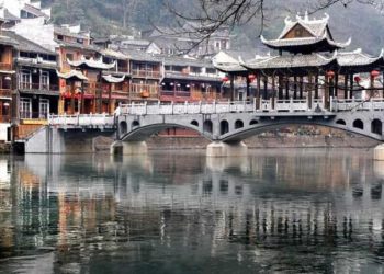 Những Điều Cần Biết Về Lịch Sử Phượng Hoàng Cổ Trấn Trung Quốc